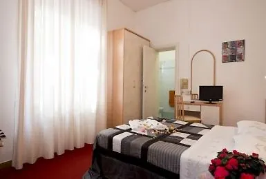 Villa Silvie Rose Cesenatico 3*,  Italia