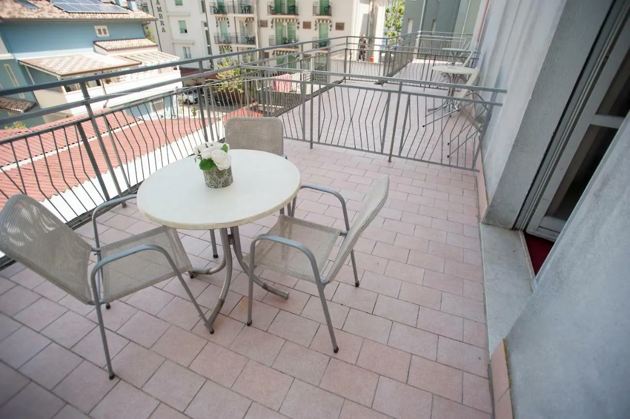 Hotel Villa Silvie Rose Cesenatico